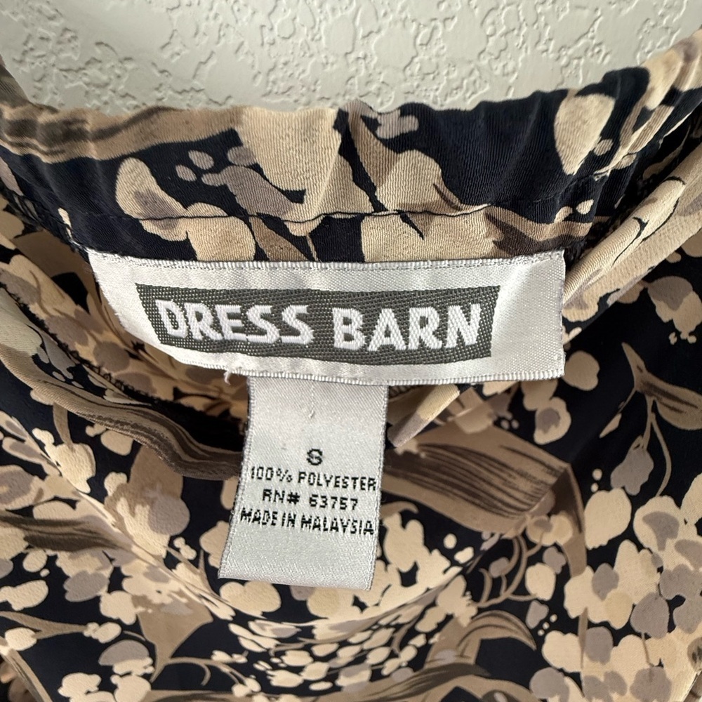 Dress Barn Black and Cream Floral Maxi Skirt - Picture 4 of 4